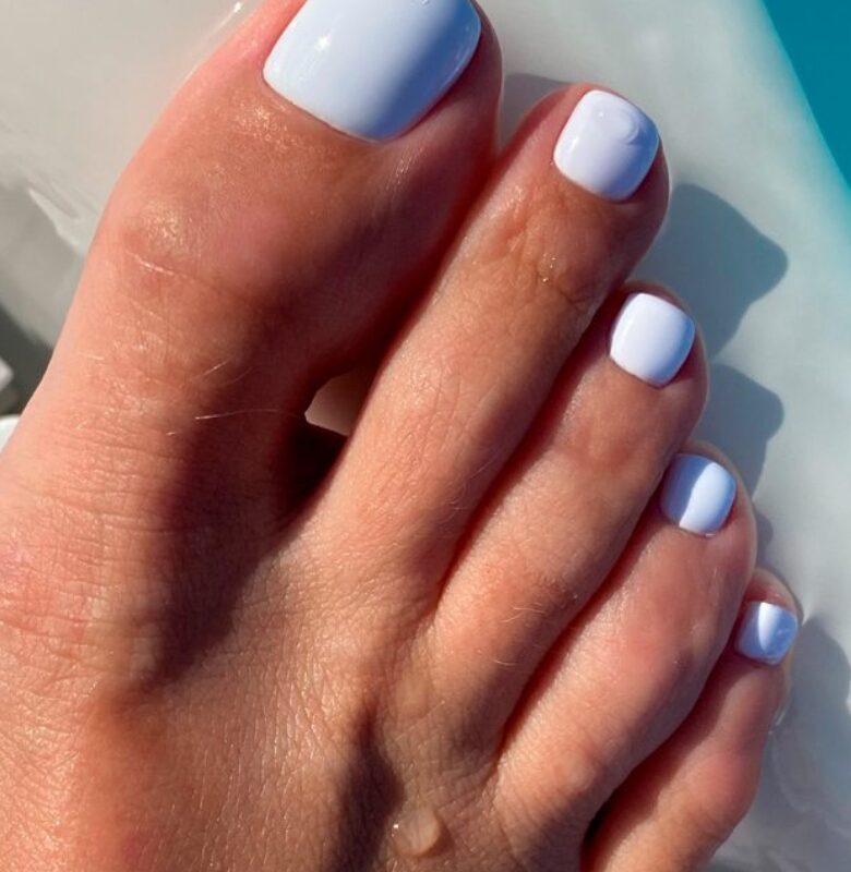UÑAS PIES EN GEL