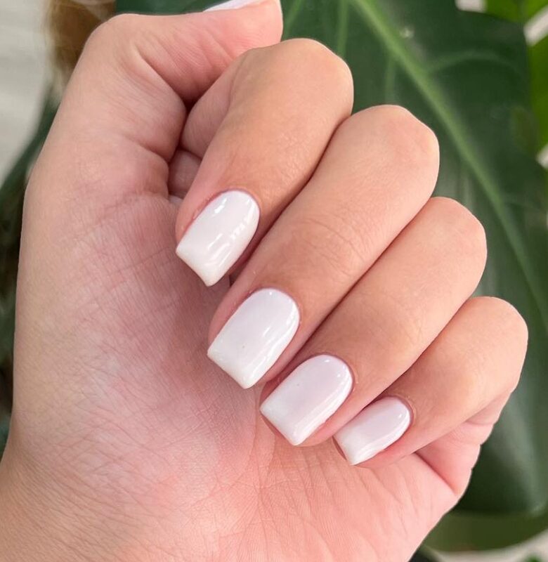 UÑAS MANOS EN REGULAR